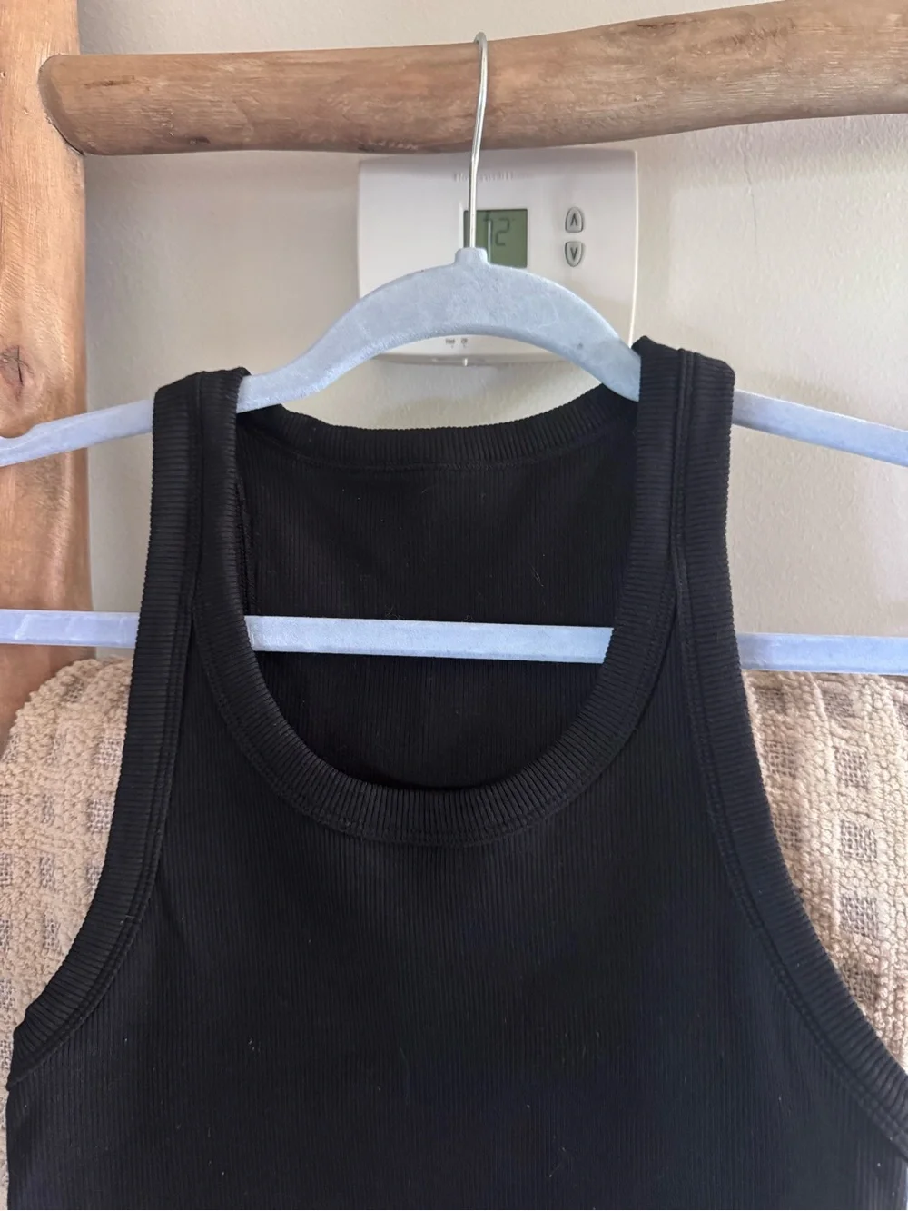 🖤 ALO Timeless Tank — Black | Small